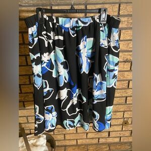 ‎Black and floral skirt